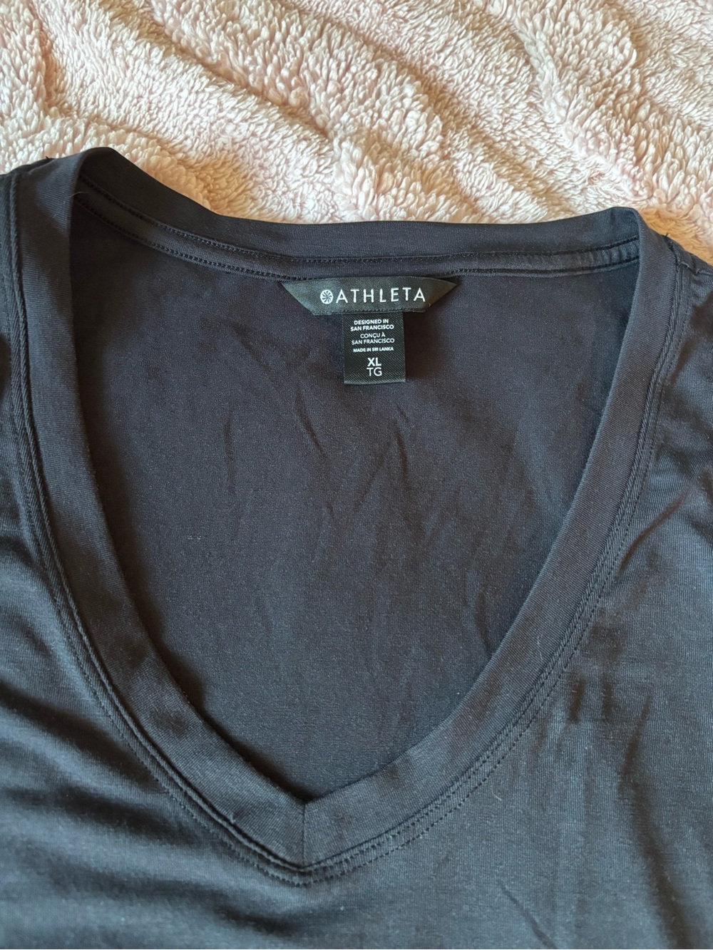 Athleta Black V-Neck Long Sleeve Tee - Picture 2 of 6